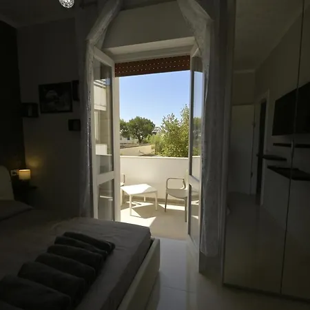 La Bella - Bed & Breakfast 3*