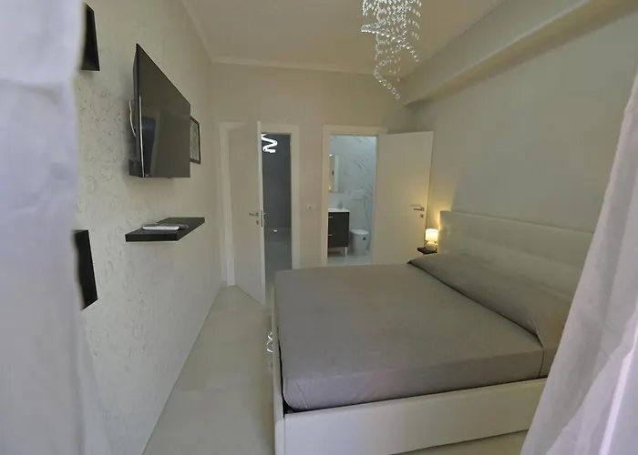 La Bella Vita,guest House Bed and breakfast 3*